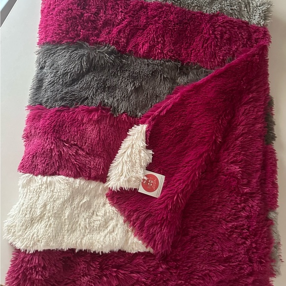 Sew Sweet Minky Shag Strip Adult Size Minky New With Tags - Picture 7 of 9